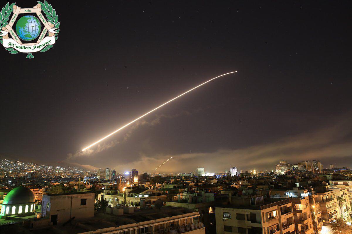 حملات هوایی آمریکا ، فرانسه و انگلیس به سوریه / سه نقطه سوریه که مورد حمله قرار گرفت + فیلم